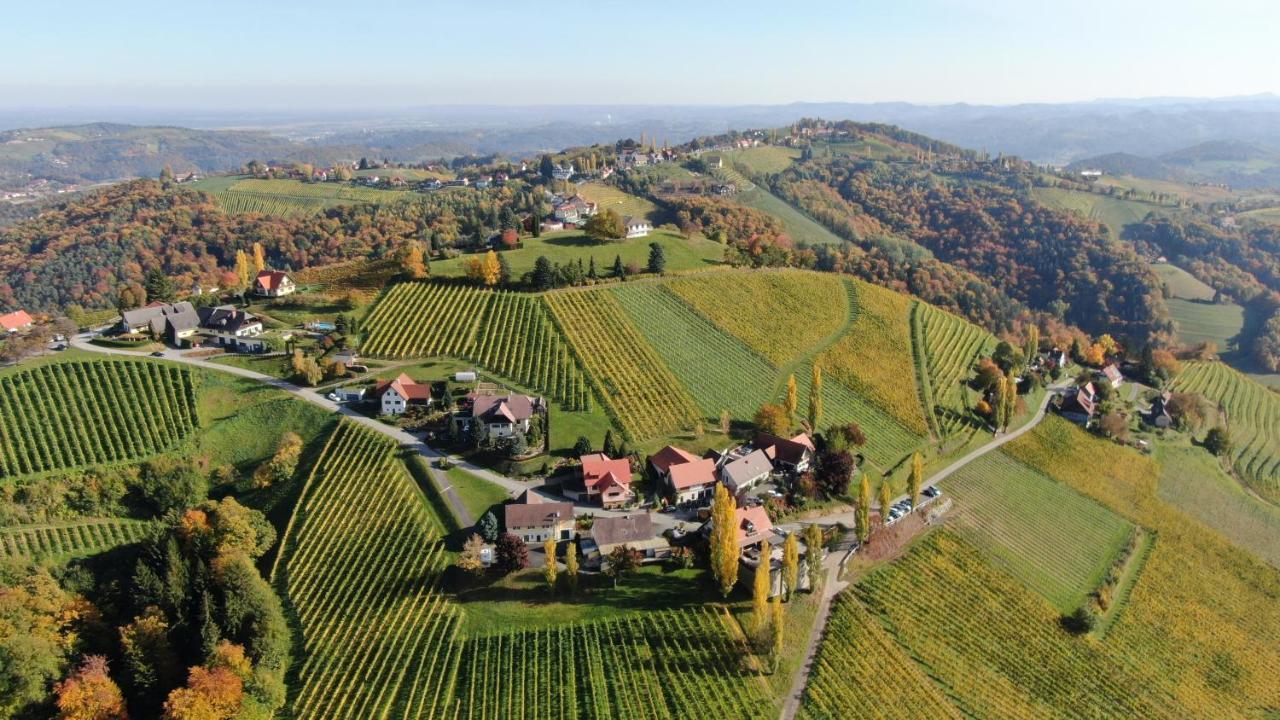 Gastehaus Kaiser Daire Kitzeck im Sausal Dış mekan fotoğraf